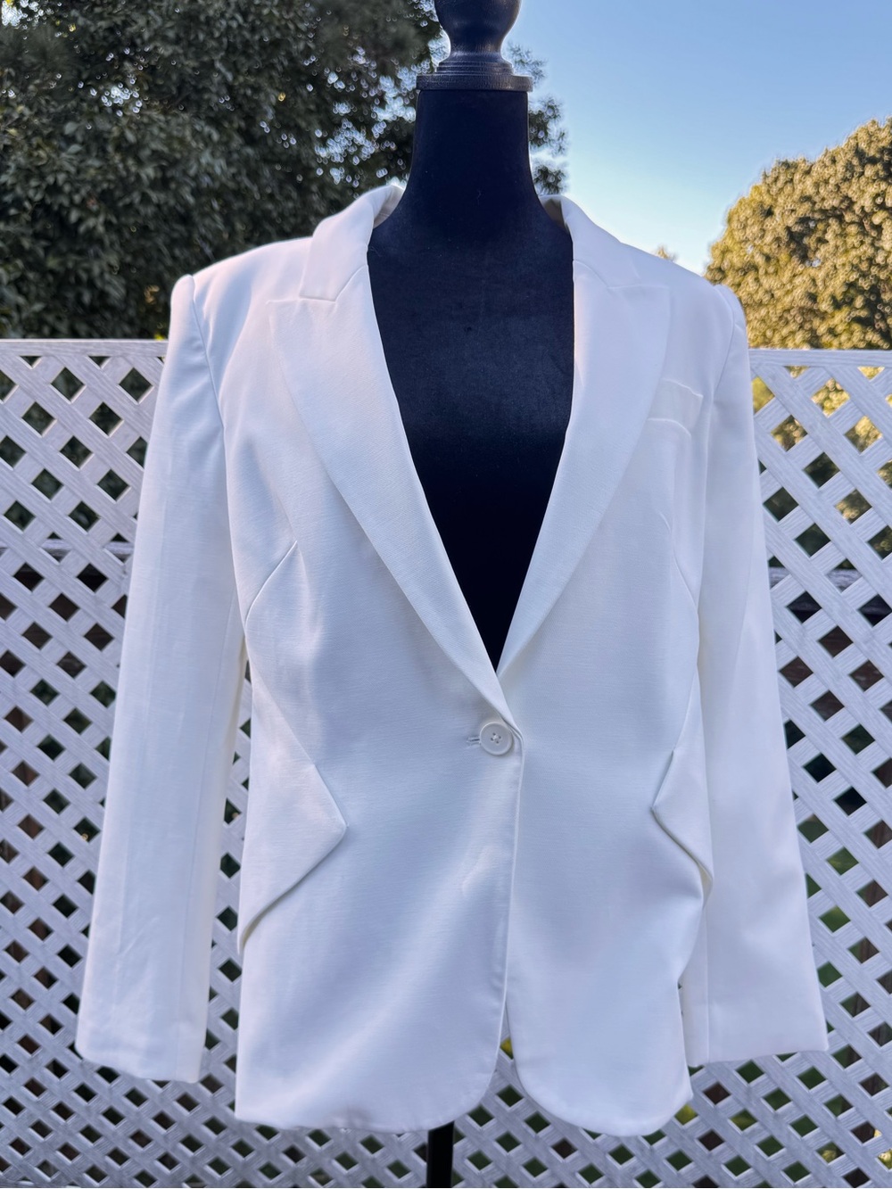 LIKE NEW White House Black Market Editor Blazer